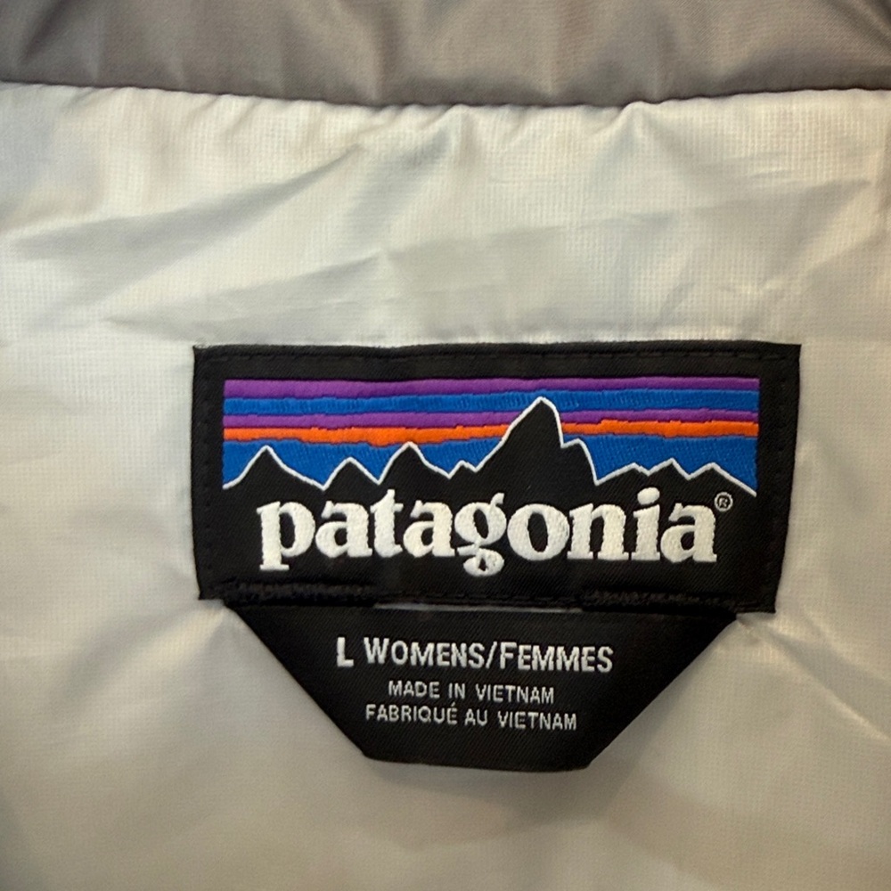Patagonia Nano puff vest size large - Picture 2 of 4